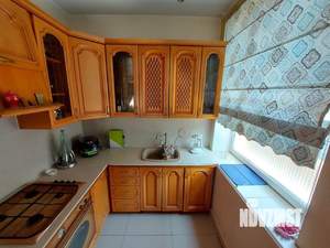 Дом 240м², 3-этажный, участок 3 сот.  