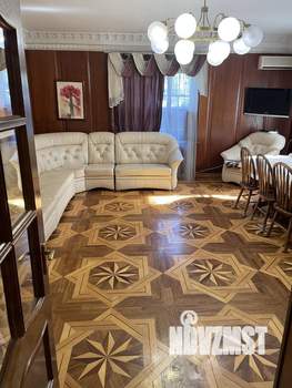 Дом 250м&sup2;, 2-этажный, участок 6 сот.  