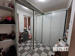 Дом 565м², 3-этажный, участок 242 сот.  