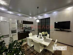 Дом 150м², 2-этажный, участок 6 сот.  