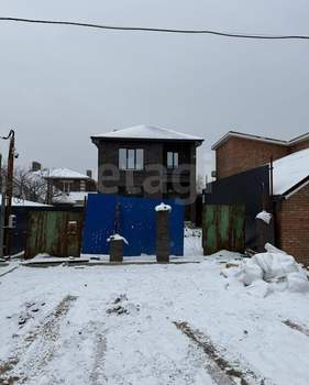 Дом 202м&sup2;, 2-этажный, участок 3 сот.  