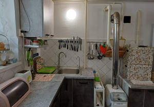 Дом 100м&sup2;, 2-этажный, участок 1 сот.  