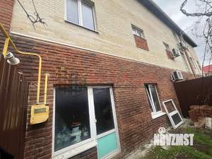 Таунхаус 94м&sup2;, 3-этажный, участок 1 сот.  