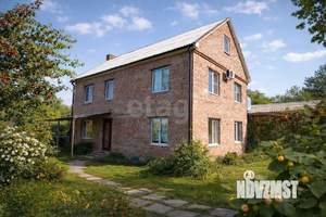 Дом 136м&sup2;, 2-этажный, участок 6 сот.  