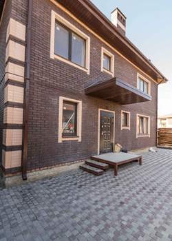 Дом 110м², 2-этажный, участок 4 сот.  