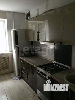 Дом 140м², 2-этажный, участок 9 сот.  