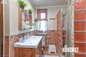 Дом 180м&sup2;, 2-этажный, участок 7 сот.  