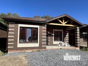 Дом 100м&sup2;, 1-этажный, участок 4 сот.  