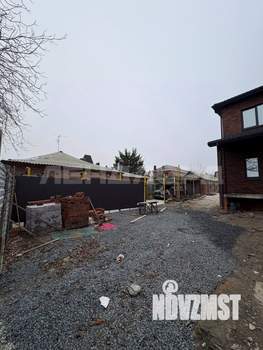 Дом 200м&sup2;, 2-этажный, участок 500 сот.  