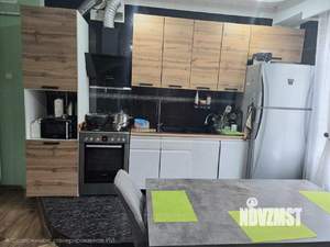 Дом 180м&sup2;, 2-этажный, участок 4 сот.  