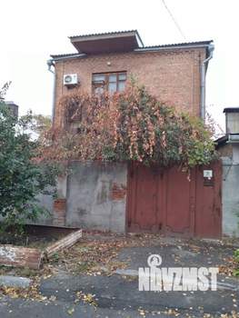 Дом 224м², 3-этажный, участок 2 сот.  