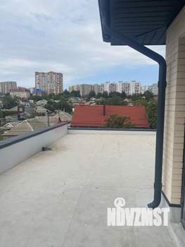 Дом 160м&sup2;, 2-этажный, участок 3 сот.  