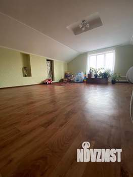 Дом 230м², 2-этажный, участок 4 сот.  