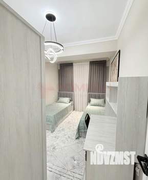 Дом 100м&sup2;, 1-этажный, участок 4 сот.  