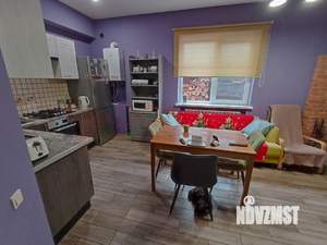 Дом 82м&sup2;, 2-этажный, участок 2 сот.  