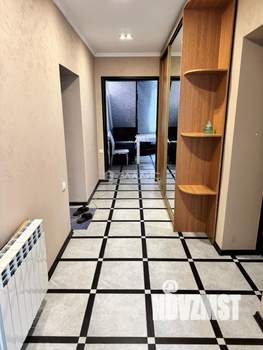 Дом 189м², 2-этажный, участок 6 сот.  