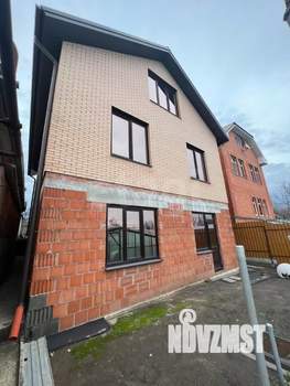 Дом 138м&sup2;, 2-этажный, участок 2 сот.  