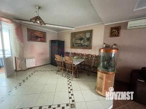 Дом 415м², 3-этажный, участок 5 сот.  