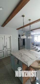 Дом 220м², 2-этажный, участок 6 сот.  