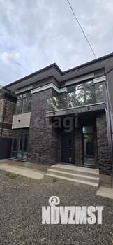 Дом 195м&sup2;, 2-этажный, участок 3 сот.  