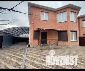 Дом 154м&sup2;, 2-этажный, участок 3 сот.  