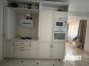 Дом 171м², 2-этажный, участок 6 сот.  