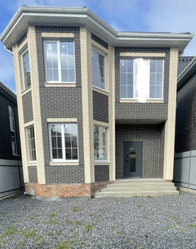 Дом 151м&sup2;, 2-этажный, участок 3 сот.  