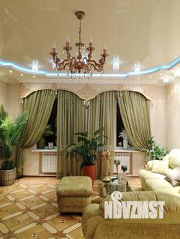 Дом 640м&sup2;, 3-этажный, участок 6 сот.  