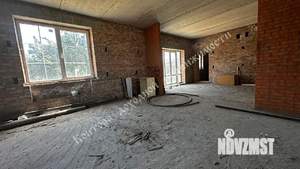 Дом 225м², 2-этажный, участок 9 сот.  