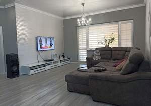 Дом 210м², 2-этажный, участок 6 сот.  