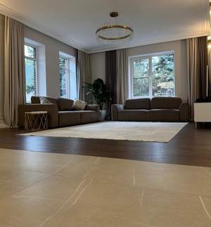 Дом 300м², 2-этажный, участок 5 сот.  