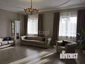 Дом 160м², 2-этажный, участок 3 сот.  