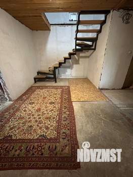 Дом 148м&sup2;, 2-этажный, участок 3 сот.  