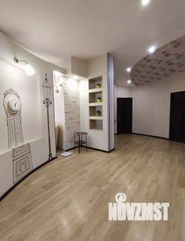 Дом 250м&sup2;, 2-этажный, участок 5 сот.  