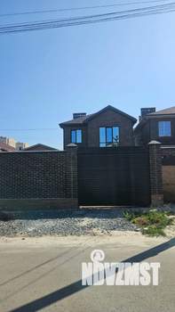 Дом 200м&sup2;, 2-этажный, участок 3 сот.  