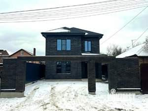 Дом 220м&sup2;, 3-этажный, участок 4 сот.  