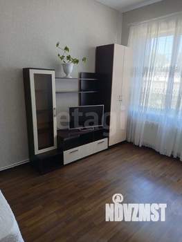 Дом 332м&sup2;, 2-этажный, участок 5 сот.  