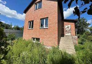 Дом 110м&sup2;, 2-этажный, участок 3 сот.  