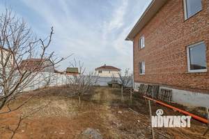 Дом 303м², 3-этажный, участок 6 сот.  