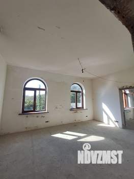 Дом 180м², 4-этажный, участок 9 сот.  
