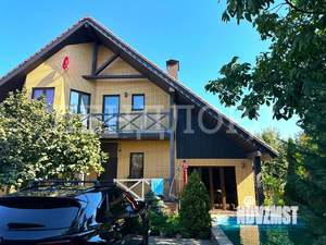 Дом 240м&sup2;, 2-этажный, участок 6 сот.  