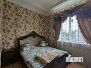 Дом 362м², 2-этажный, участок 4 сот.  