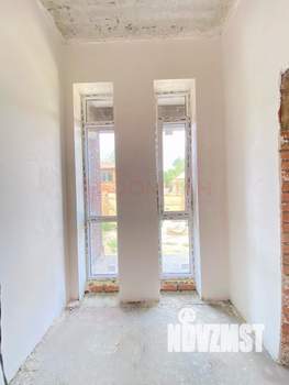 Дом 204м², 2-этажный, участок 3 сот.  