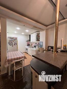 Дом 155м², 3-этажный, участок 1 сот.  