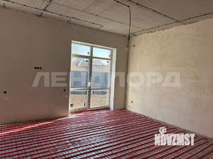 Дом 173м&sup2;, 2-этажный, участок 6 сот.  