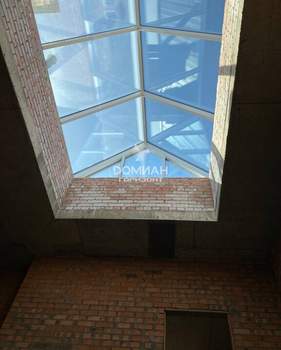 Дом 310м&sup2;, 2-этажный, участок 14 сот.  