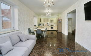 Дом 135м&sup2;, 2-этажный, участок 5 сот.  