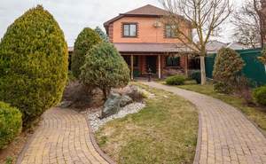 Дом 150м&sup2;, 2-этажный, участок 7 сот.  