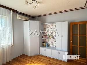 Дом 101м&sup2;, 2-этажный, участок 6 сот.  