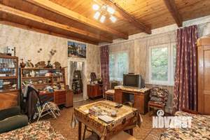 Дом 35м&sup2;, 2-этажный, участок 7 сот.  